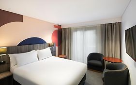 Ibis Styles Sydney Central 3*